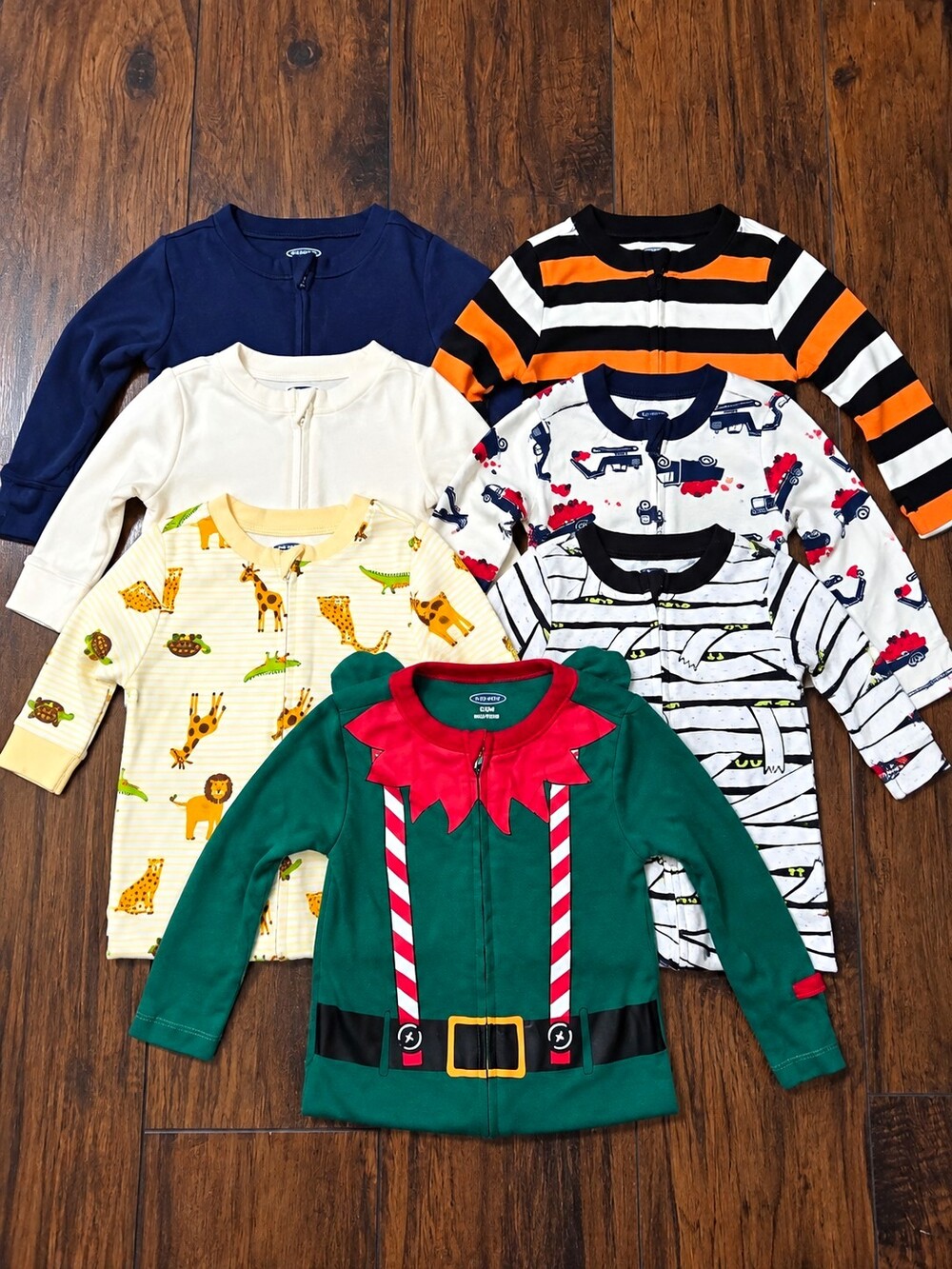 Lot of 7 New Old Navy Unisex Baby 6-9M Footed Zip Sleeper One-Piece Pajamas